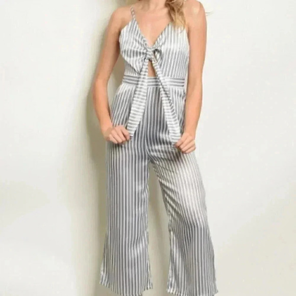 PANTS TIE FRONT JUMPSUIT - Picture 1 of 3